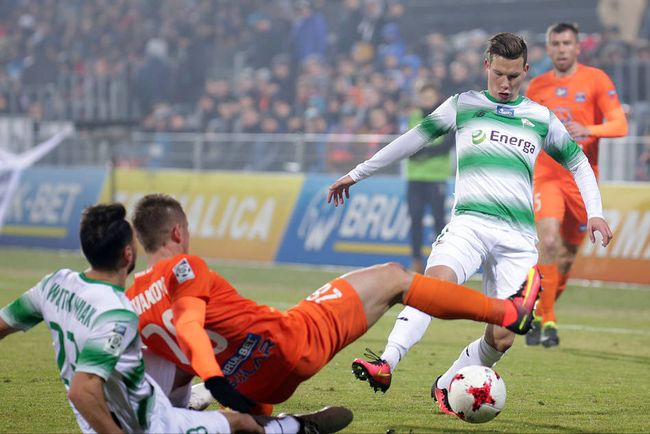 还是选择加 还是选择加